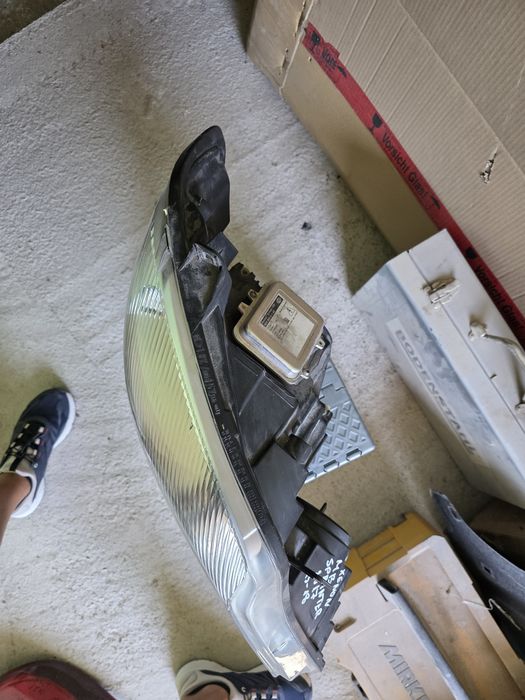 Mercedes benz Sprinter 2017 Bi-Xenon десен фар  13-18