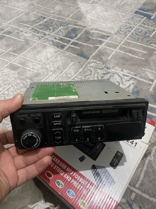 Nexia 1 zapchast fara, radio, prujina