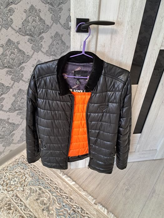 Продам мужской куртку