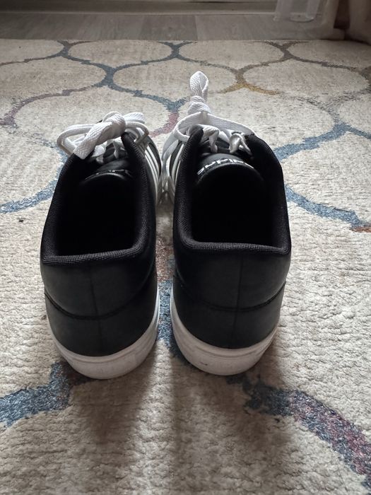 Мужские кроссовки