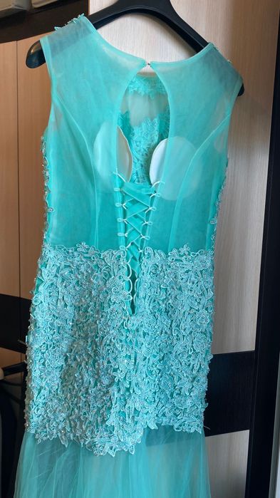 Платье вечернее со стразами