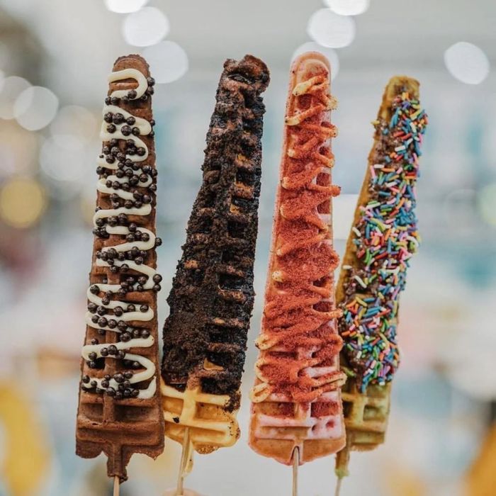 Продам аппарат для вафель