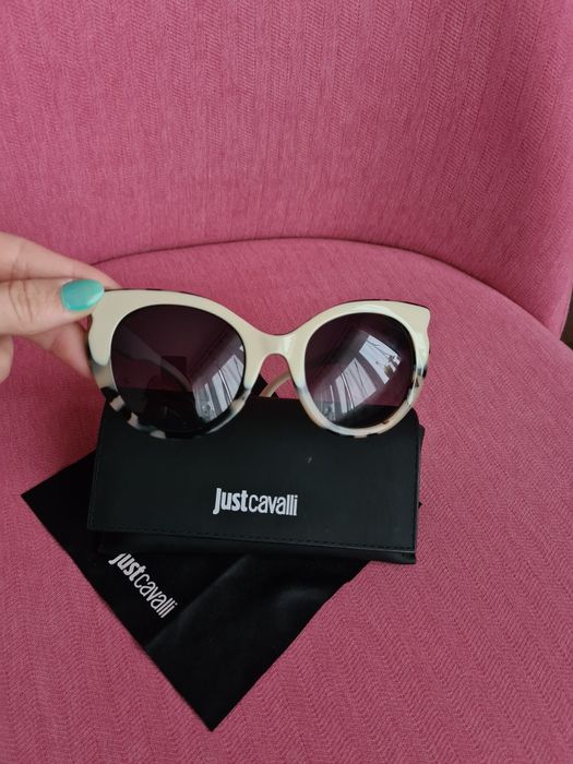 Vând ochelari Just Cavalli