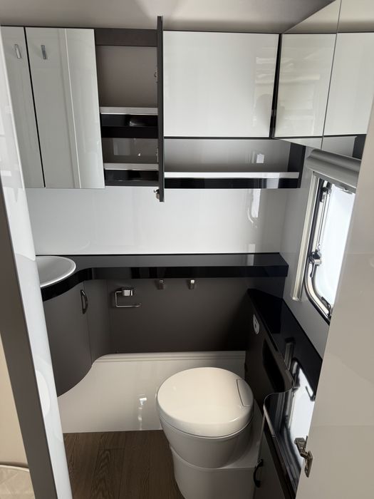 Rulota HOBBY Excellent 495 WFB NOUA FABRICATIE 2025 extra full