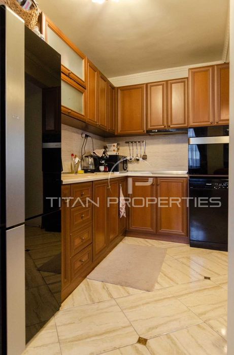 Продава се Многостаен апартамент в Пловдив, Кършияка - 125 кв.м за 1840 €/кв.м - Снимка #4