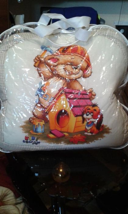 Комплект белья для детской кроватки.