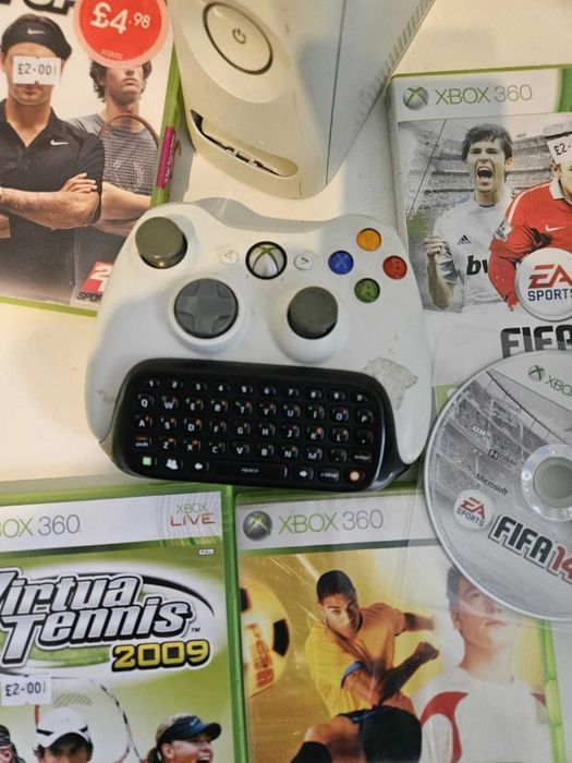 Конзола Геймърска Xbox 360 Elite почти като Xbox one