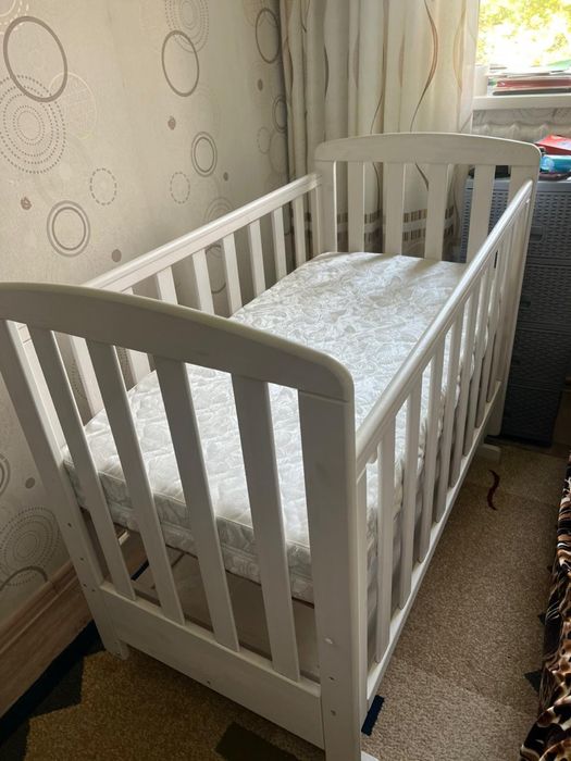 Детский манеж в хорошем состоянии