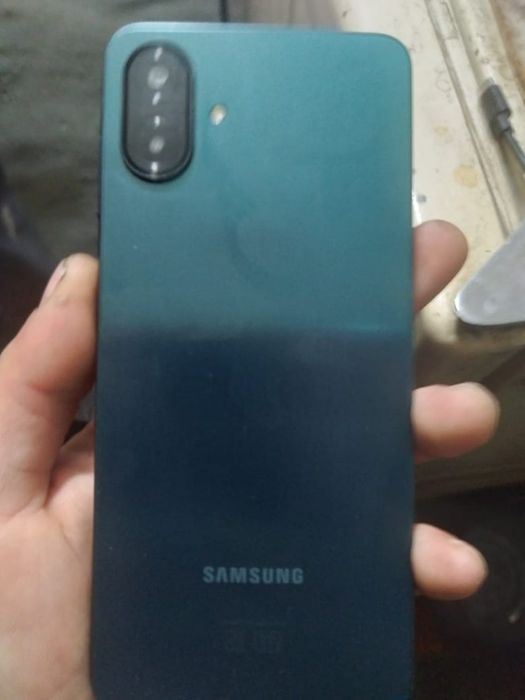 Продаю телефон самсунг А07