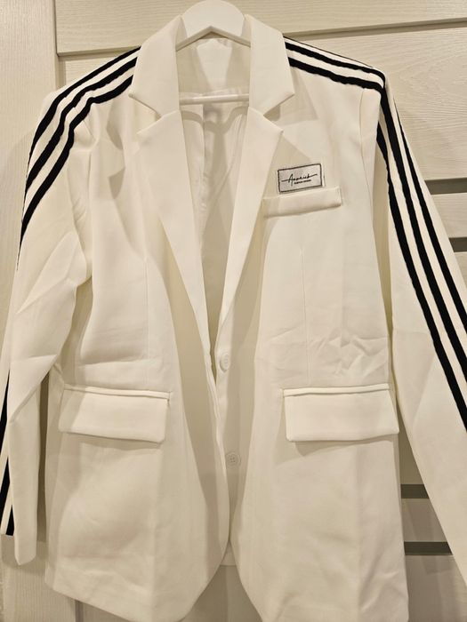 Продам новый пиджак