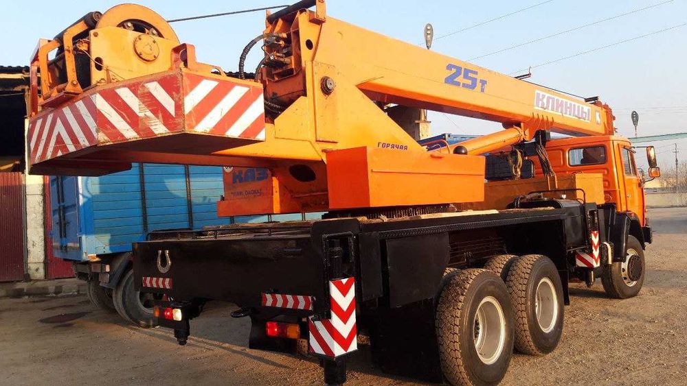 Avtokran klinsi 25 t 28 m