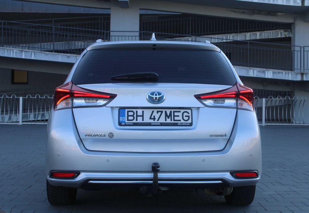 Toyota Auris Hybrid 50th Anniversary Edition/Full Piele/Carte Service