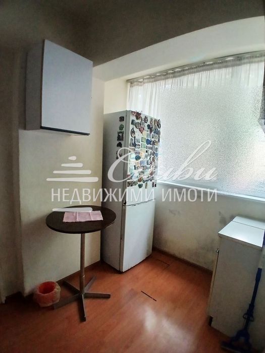 Продава се Двустаен апартамент в Шумен, Военно училище - 50 кв.м за 1581 €/кв.м - Снимка #8