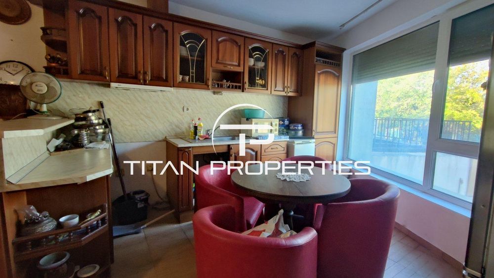 Продава се Двустаен апартамент в Варна, Цветен квартал - 57 кв.м за 2220 €/кв.м - Снимка #2