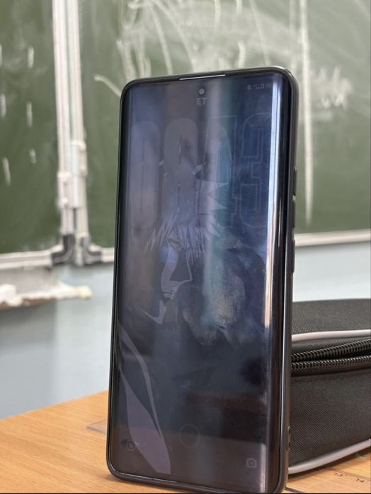 продаю Redmi note 13pro+5g