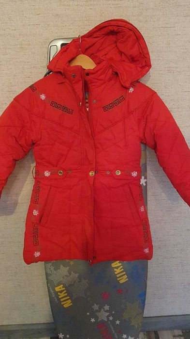 продам одежду для девочек