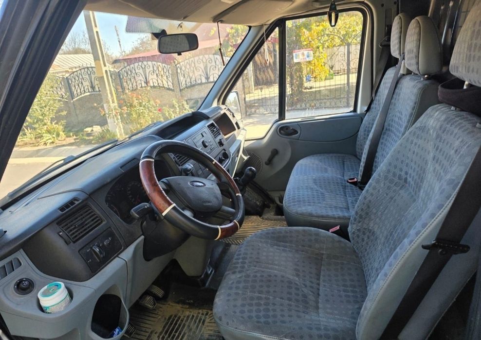 Ford Transit 2009 Acte la zi