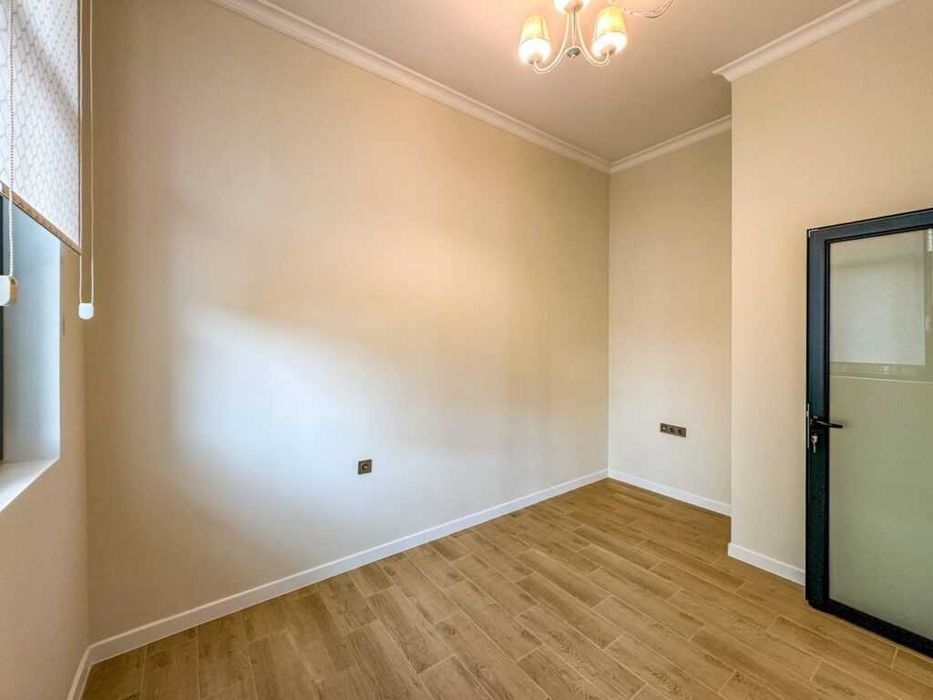 Дава се под наем Едностаен апартамент в Бургас, Сарафово - 79 кв.м за 750 € - Снимка #15