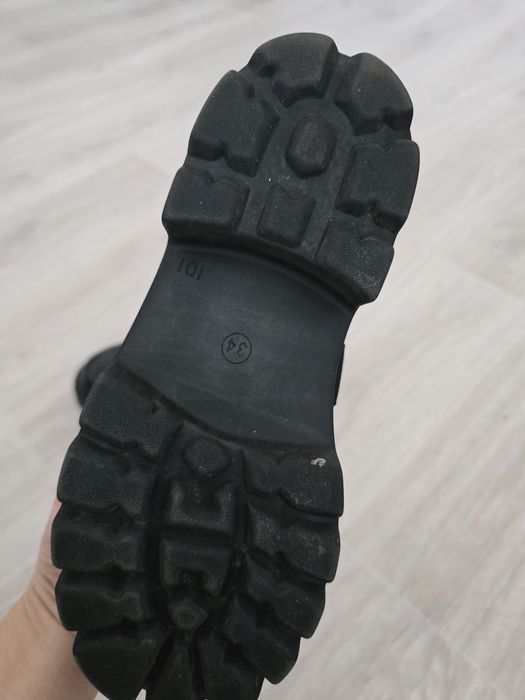 Туфли на девочку!