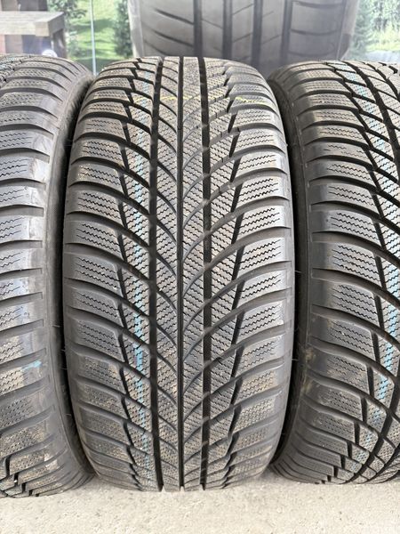 225/45/18 BRIDGESTONE 4бр