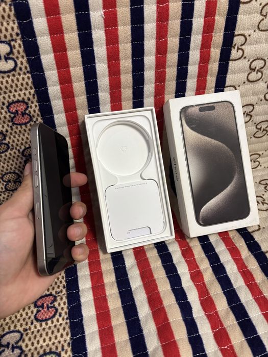 Продам Телефон Айфон 15 Pro 256Gb