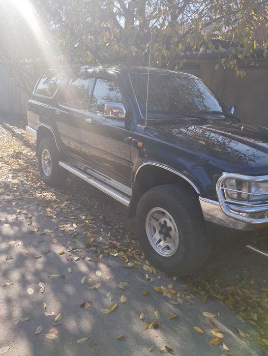 Продам джип фораненер