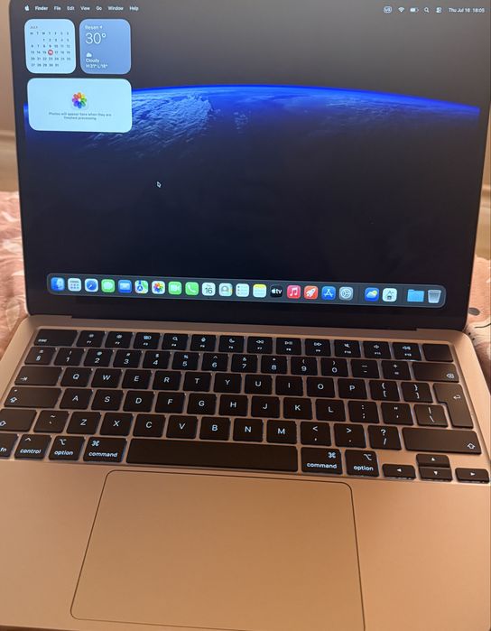 MacBook Air 13.6 2025 Cip m4