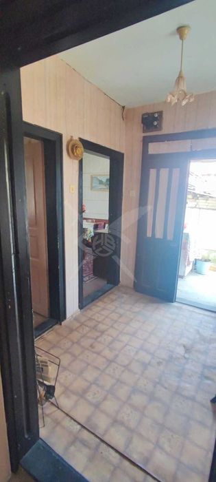 1200кв. двор! Двуетажна къща в Пъдарско 50001