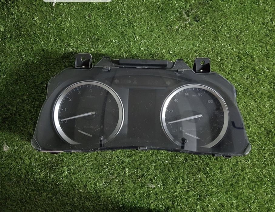 Щиток приборов Тойота Хайландер Toyota Highlander американец