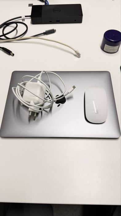 MacBook Air M1 2020