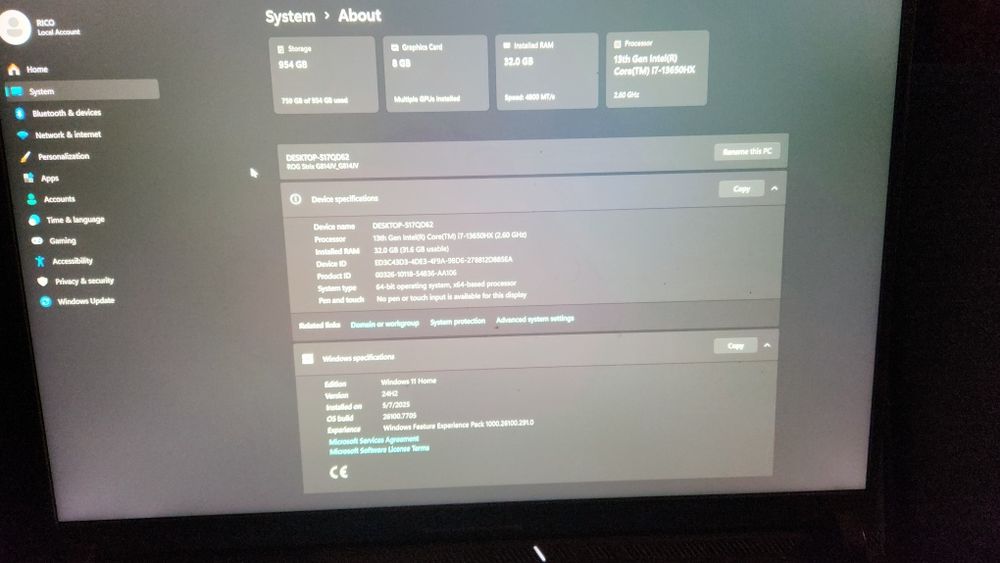 Laptop Asus Rog Strix Scar 18