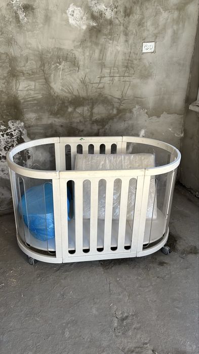 Продам кроватку