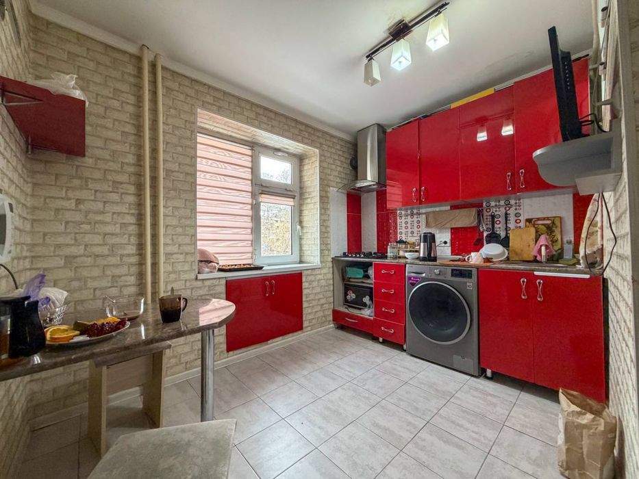 2/2/5 Новомосковская кафе вечер