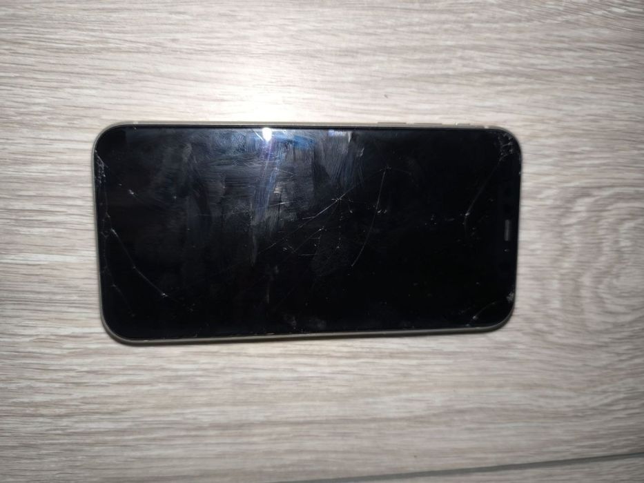 Айфон 11 срочно сатылабы