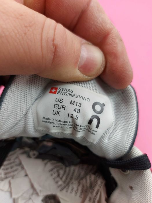 On Cloud Swiss Engineering номер 48 Оригинални мъжки маратонки