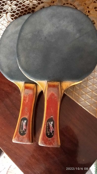 Ракетки для  тенниса 2 штуки.