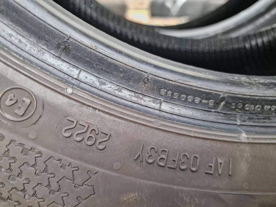 Anvelope 185/70R14 marca Continental, M+S, DOT 2022