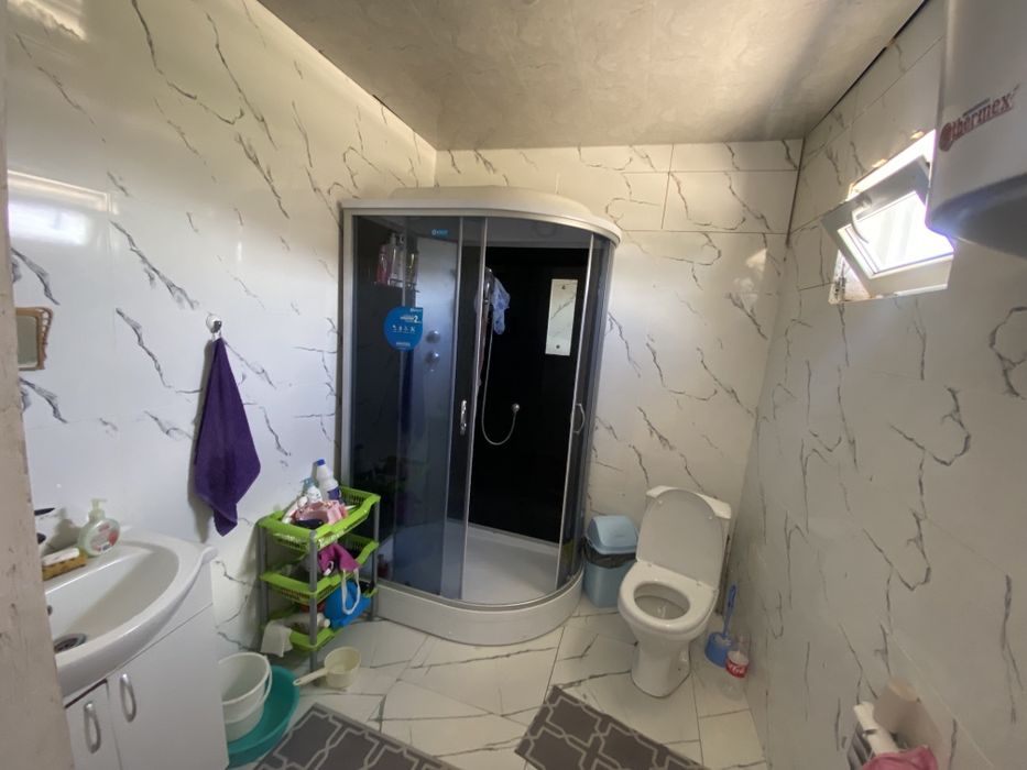 Бәйтерек 1 де үй сатылады