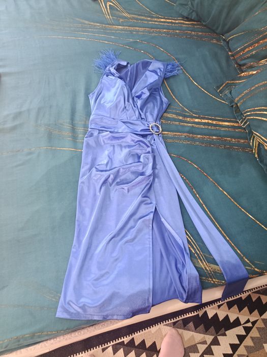 Rochie albastră de zi
