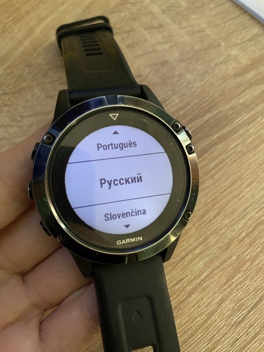 Продам Garmin Fenix 5