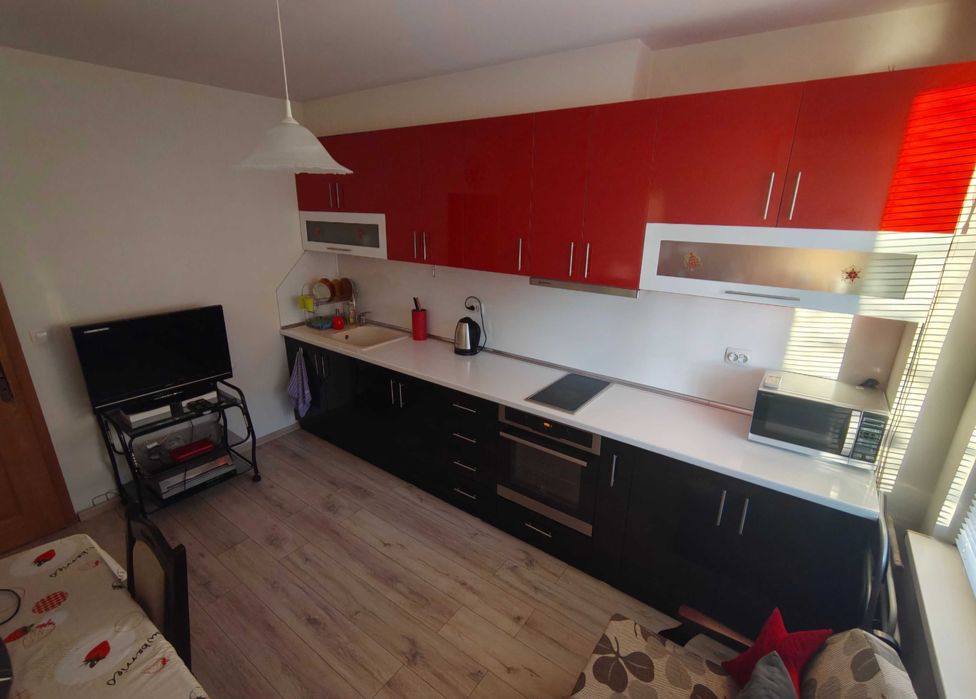 Продава се Четиристаен апартамент в Велико Търново, Колю Фичето - 85 кв.м за 1765 €/кв.м - Снимка #1