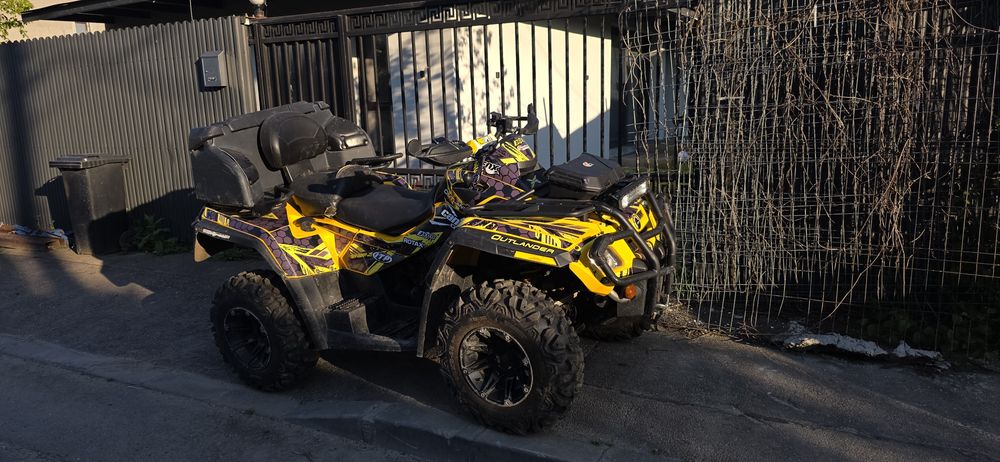 De vanzare can am 650