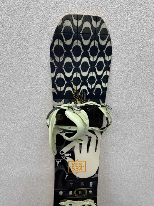 placa snowboard yes dicey L154cm
