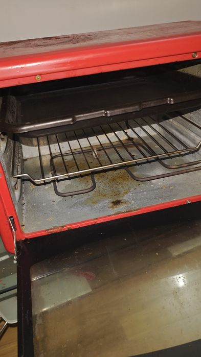 Продам духовую печь