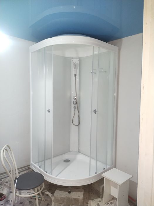 Установка душ кабин, унитазов