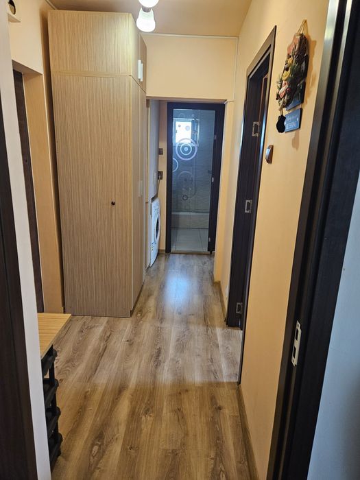 Decomandat, două camere, Lăpuș Electroputere Mall