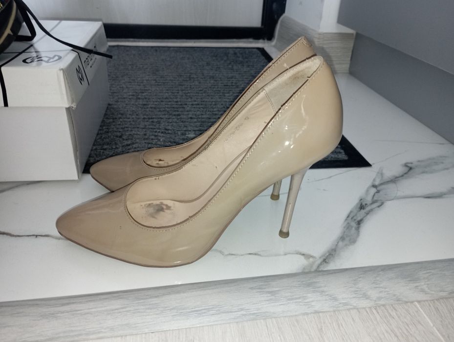 Продам туфли лодочки