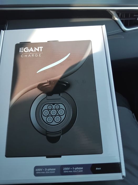 Statie incarcare auto egant pretul in magazin este 750 €