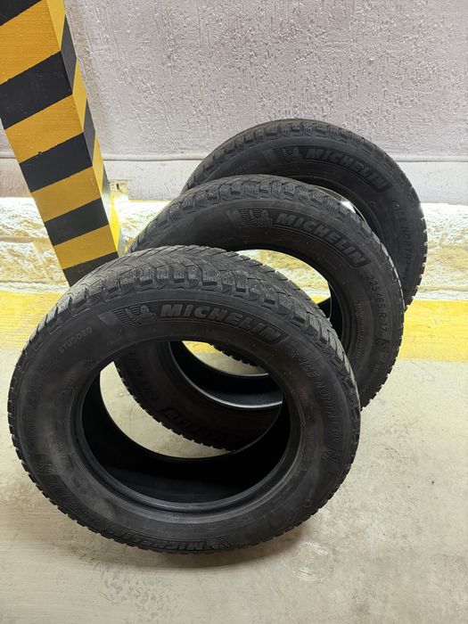 225 65 R 17 зима шипы MICHELIN
