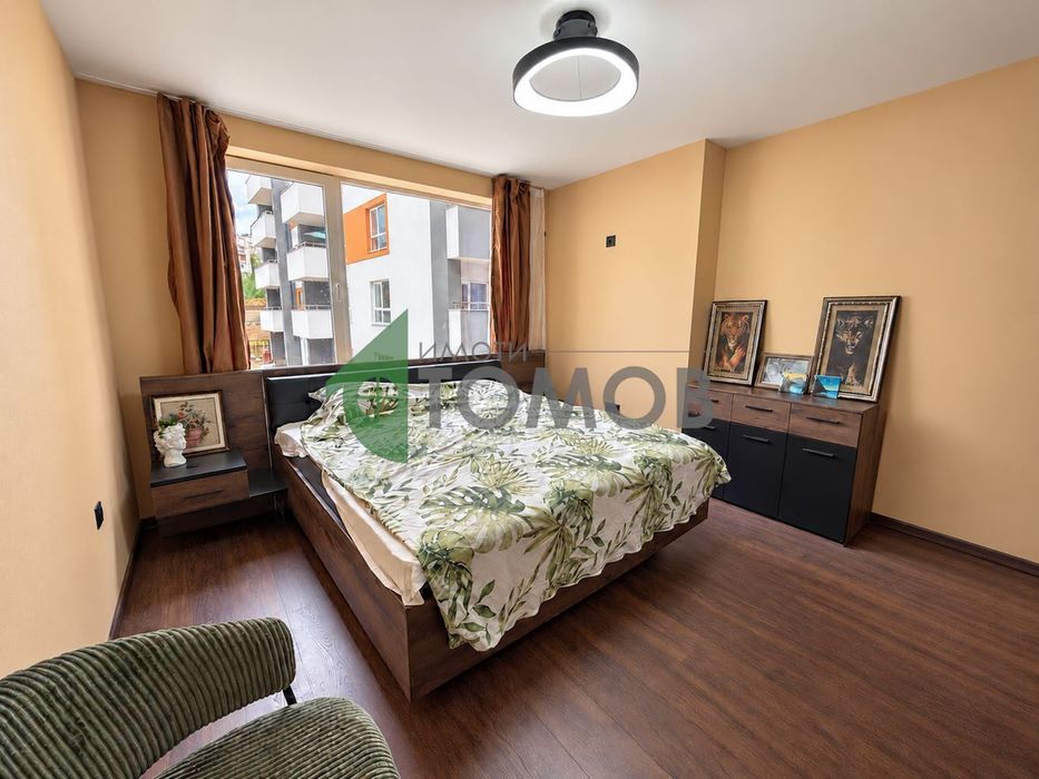 Продава се Тристаен апартамент в Стара Загора, Железник - център - 105 кв.м за 1380 €/кв.м - Снимка #8